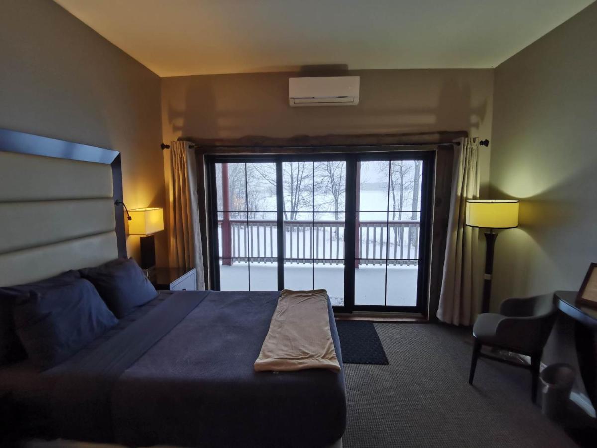 Stoco Lake Lodge Tweed Екстериор снимка
