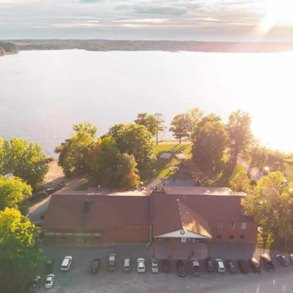 Stoco Lake Lodge Tweed Екстериор снимка