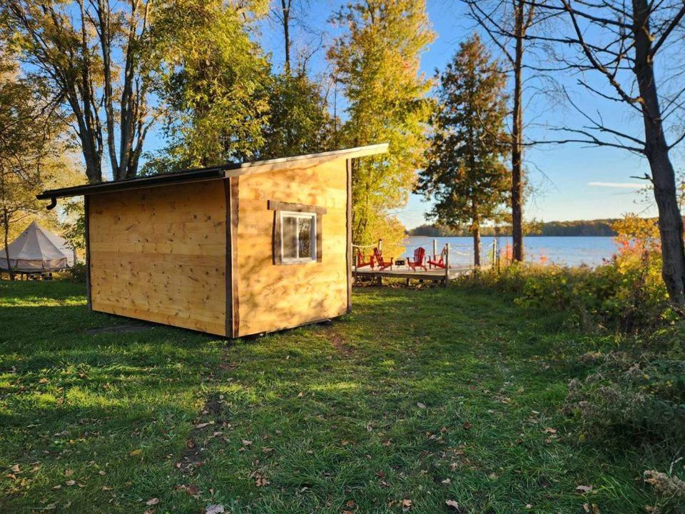 Stoco Lake Lodge Tweed Екстериор снимка