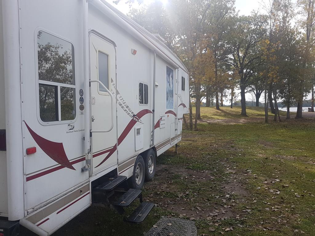 Stoco Lake Lodge Tweed Екстериор снимка